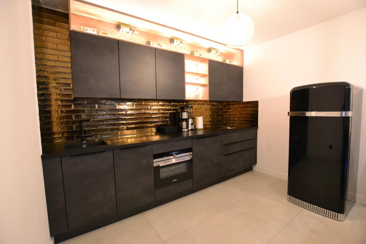 זלאוטורייה Apartament Gold מראה חיצוני תמונה