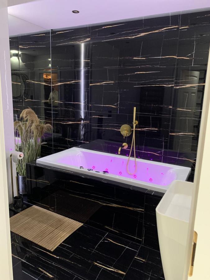 זלאוטורייה Apartament Gold מראה חיצוני תמונה